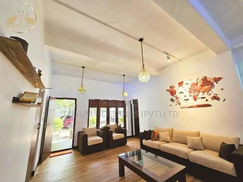 House For Rent In Galle Face Terrace Colombo 03 [ 2343C ]