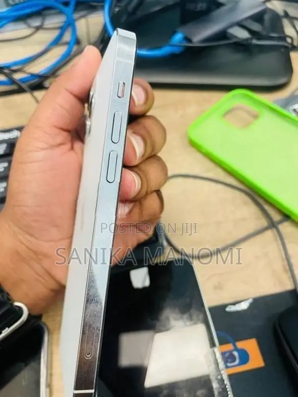 Apple iPhone 12 Pro (Used)