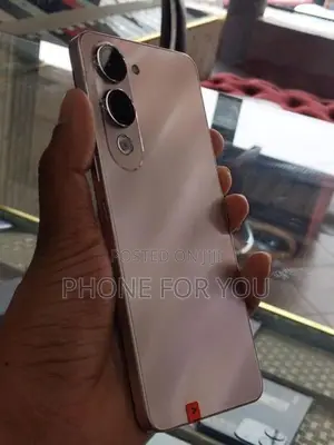 Vivo Y04 (Used)