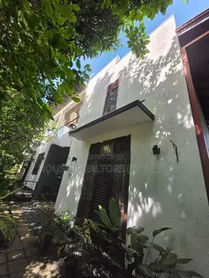Three-Storey House for Sale – Matara Town