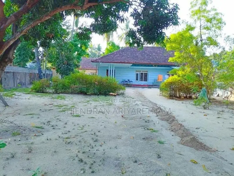 House With Land For Sale In Batticaloa
