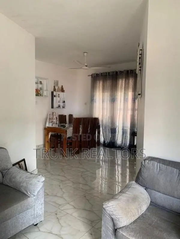 St. Lawrence Apartment 03BR For Sale Colombo 6 (NK11952)
