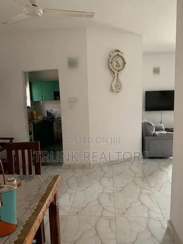 St. Lawrence Apartment 03BR For Sale Colombo 6 (NK11952)