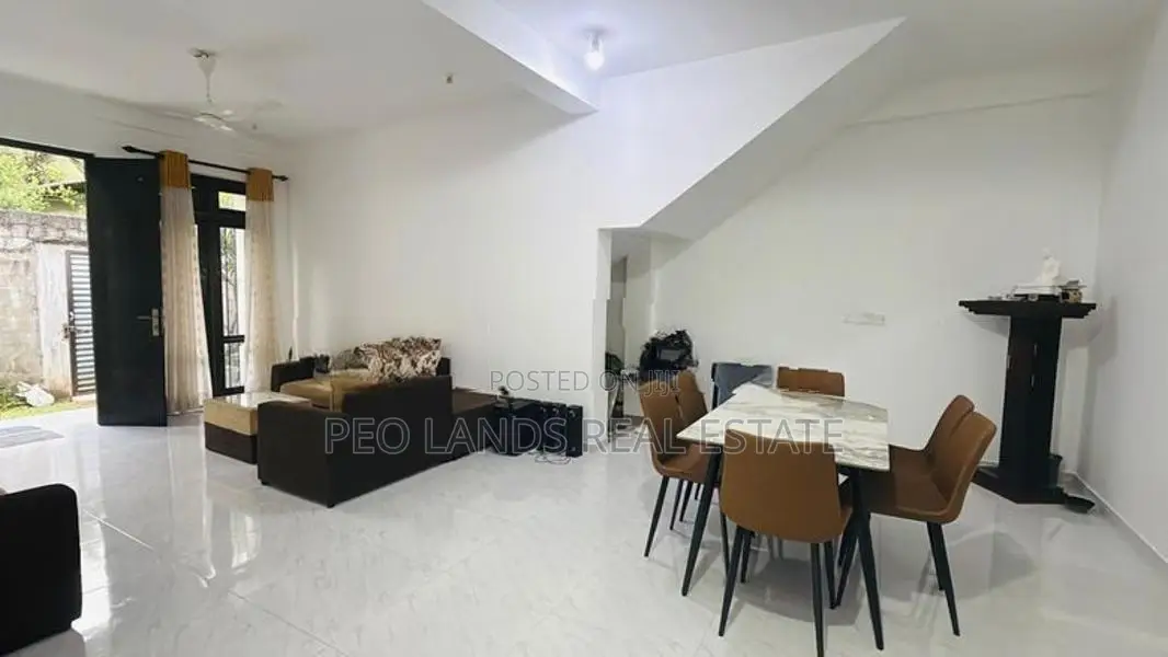 (MH521) House for Sale in Malabe