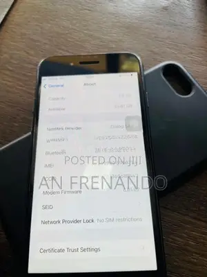 Apple iPhone 8 (Used)