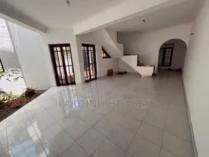 House for sale in attidiya