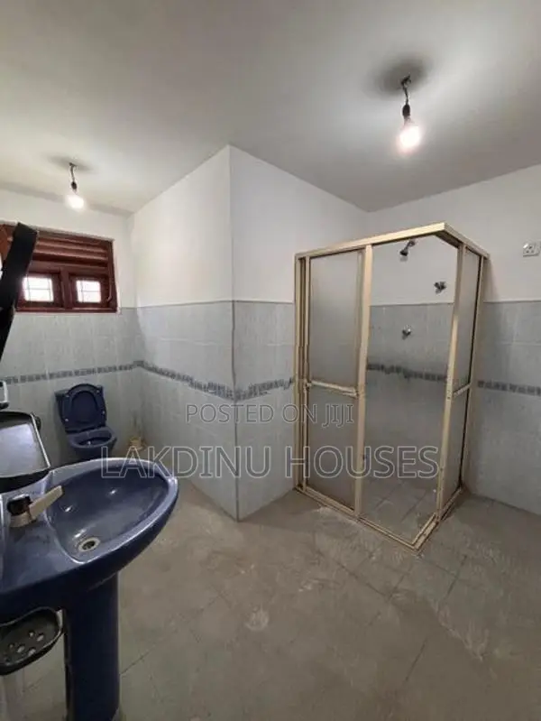 House for sale in attidiya