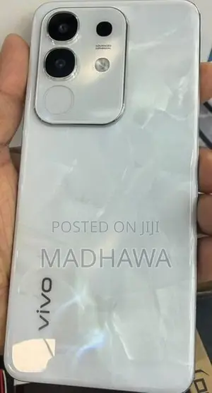 Vivo Y29 (Used)