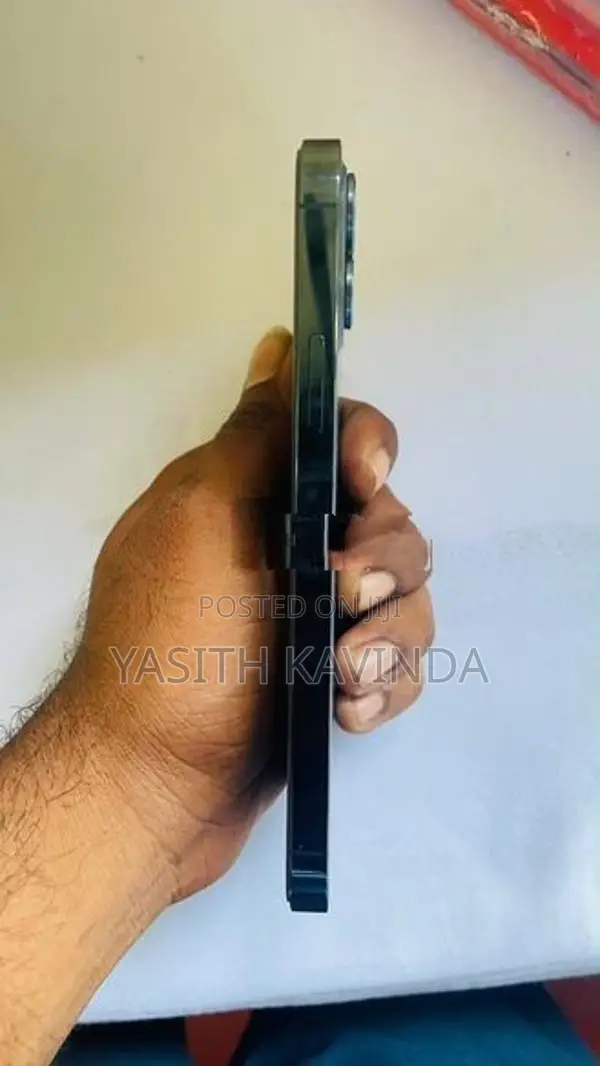 Apple iPhone 12 Pro (Used)