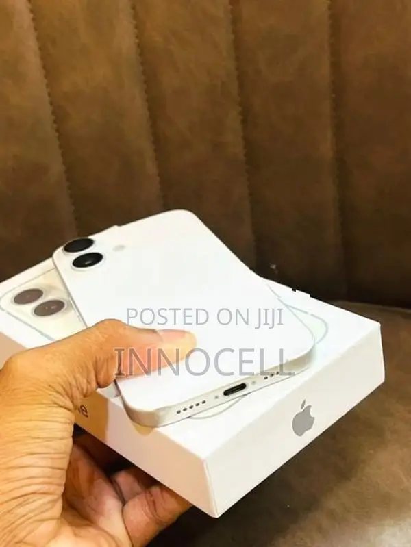 Apple iPhone 16 128GB (Used)