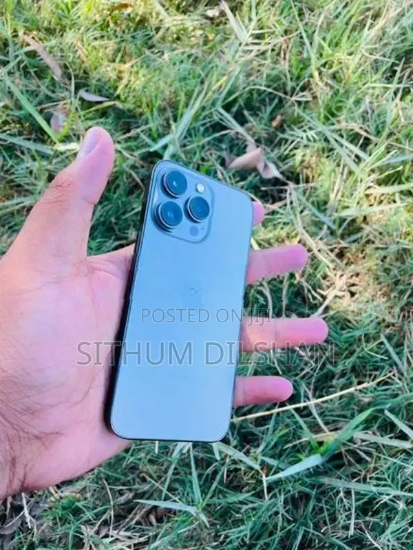 Apple iPhone 13 Pro (Used)