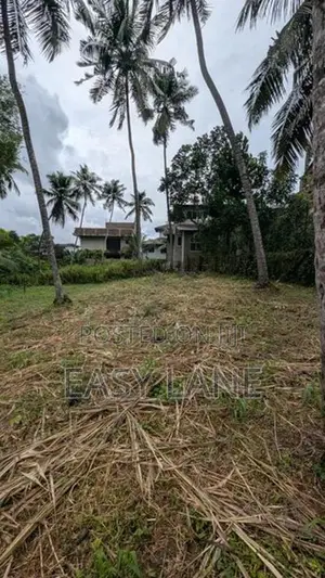කඩවත – මාවරමන්ඩිය ඉඩමක් විකිණීමට. CA In Kadawatha
