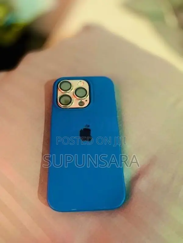 Apple iPhone 15 Pro (Used)