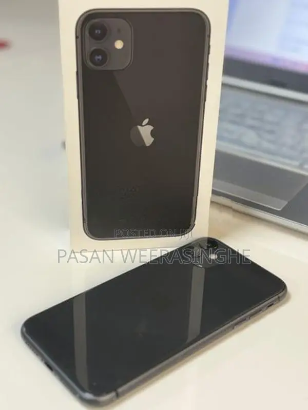 Apple iPhone 11 128GB (Used)