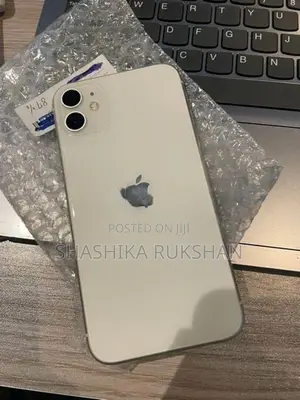 Apple iPhone 11 128GB (Used)