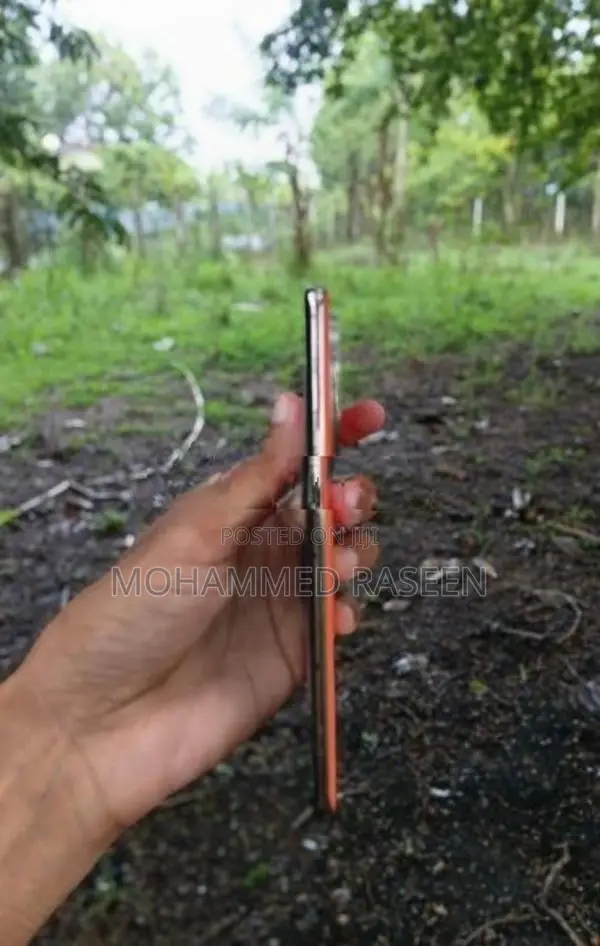 iqoo (Used)