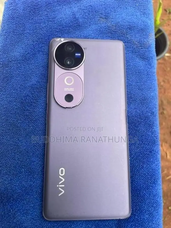 Vivo V40 (Used)