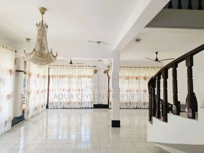 House For Rent – Mount Lavinia