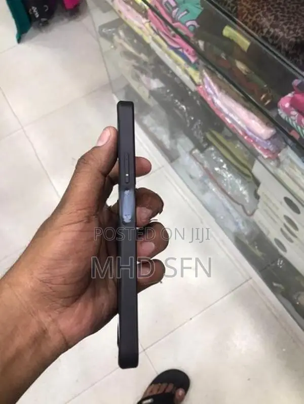 Oppo A6 (Used)