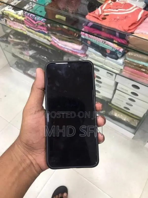 Oppo A6 (Used)