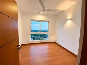 Fairway Elements 4-Bedroom Semi-Furnished Apartment Ror Rent - EA977