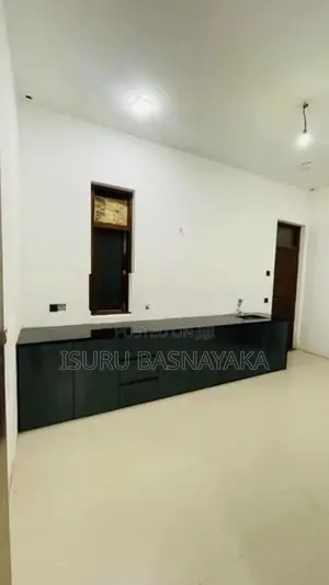 Kottawa Pannipitiya Angirikula Rukmale Road 8 Rooms House For Rent