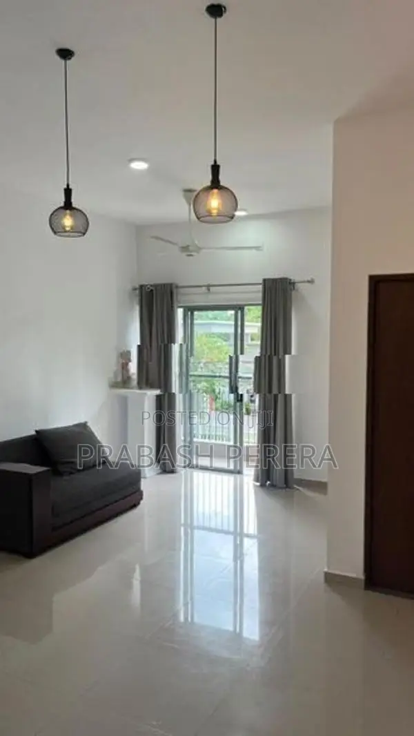 Unfurnished 3 Bed Apartment for Rent in Kahathuduwa