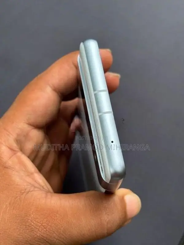 Google Pixel 7a (Used)