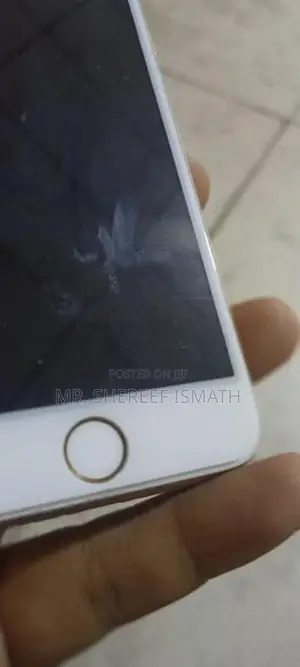 Apple iPhone 8 (Used)