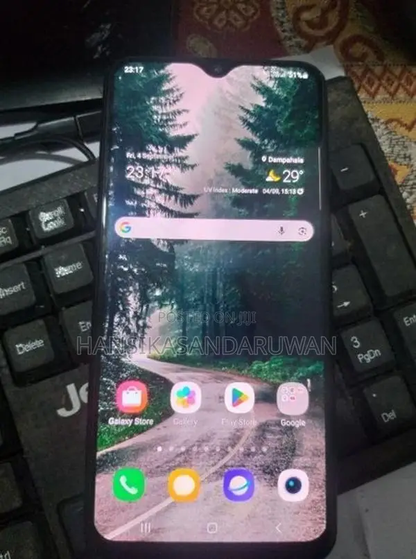 Samsung Galaxy A50 (Used)