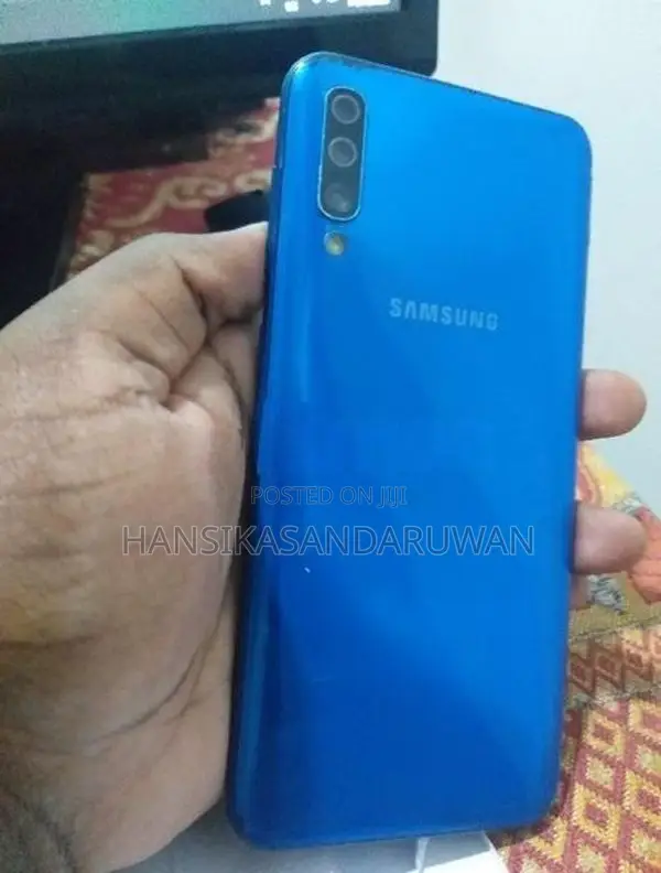 Samsung Galaxy A50 (Used)