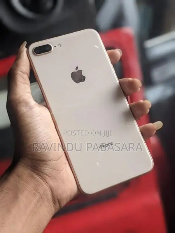 Apple iPhone 8 Plus (Used)
