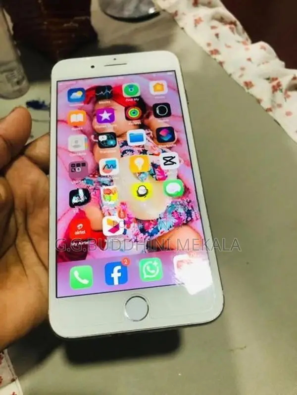 Apple iPhone 8 Plus (Used)