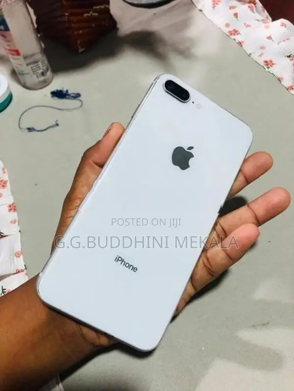 Apple iPhone 8 Plus (Used)