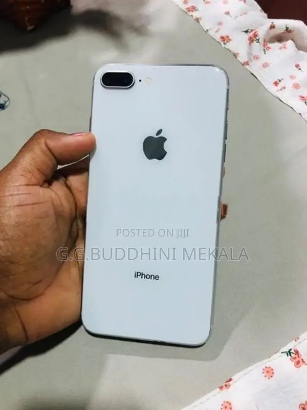 Apple iPhone 8 Plus (Used)
