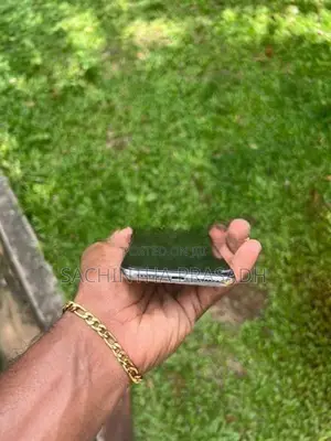 Apple iPhone X (Used)