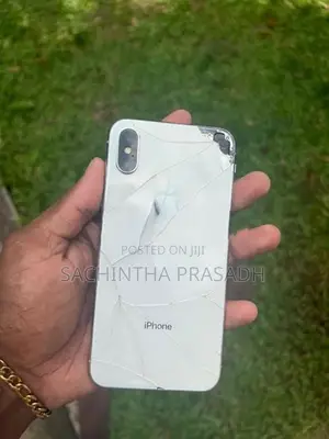 Apple iPhone X (Used)