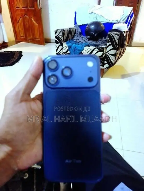 Apple iPhone 17 Pro Max (Used)