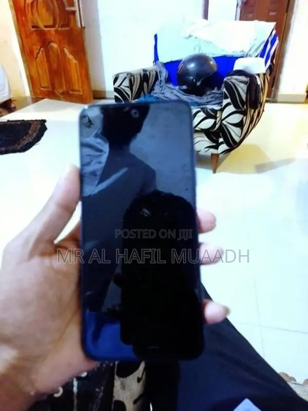 Apple iPhone 17 Pro Max (Used)