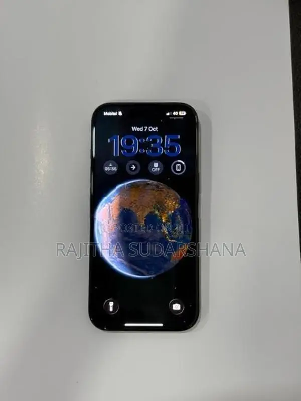 Apple iPhone 16 Pro (Used)