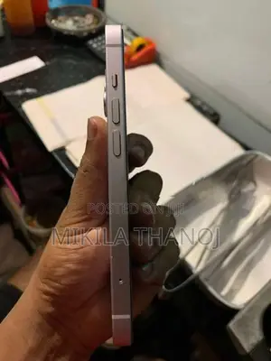 Apple iPhone 14 (Used)