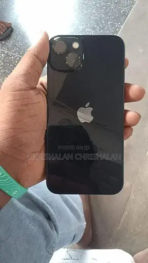 Apple iPhone 11 (Used)