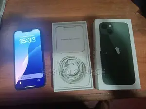 Apple iPhone 13 (Used)