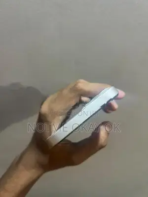 Apple iPhone 13 White (Used)