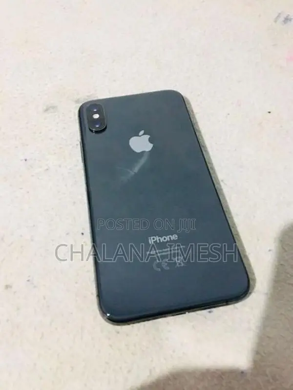 Apple iPhone XS (Used)