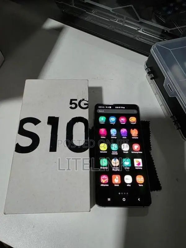 Samsung Galaxy S10 Plus (Used)