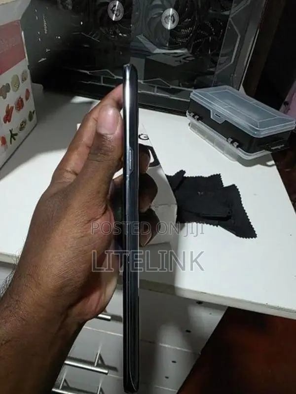 Samsung Galaxy S10 Plus (Used)
