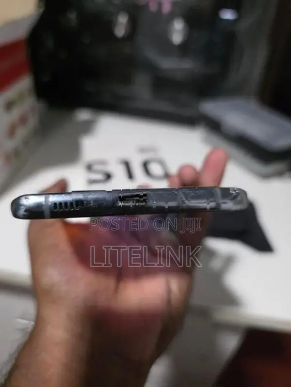 Samsung Galaxy S10 Plus (Used)