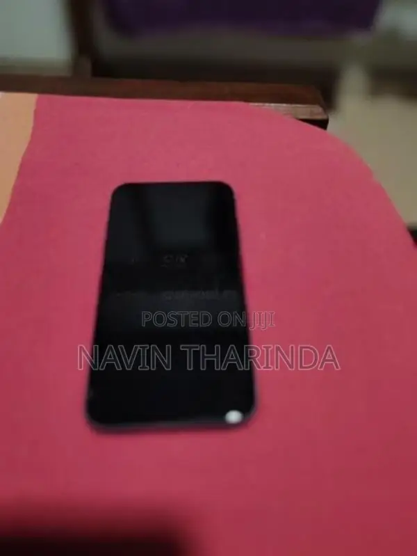 Apple iPhone 11 (Used)