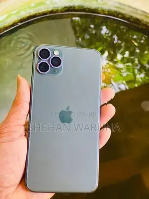 Apple iPhone 11 Pro Max (Used)